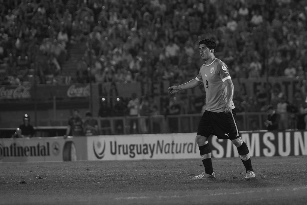 Uruguay 2 - Colombia 0 | 130910-2808-jikatu